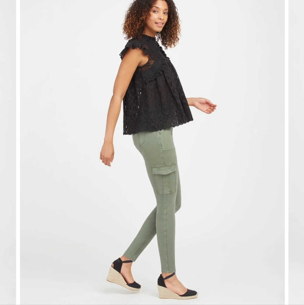 Spanx Cargo green Stretch Twill Ankle Pants